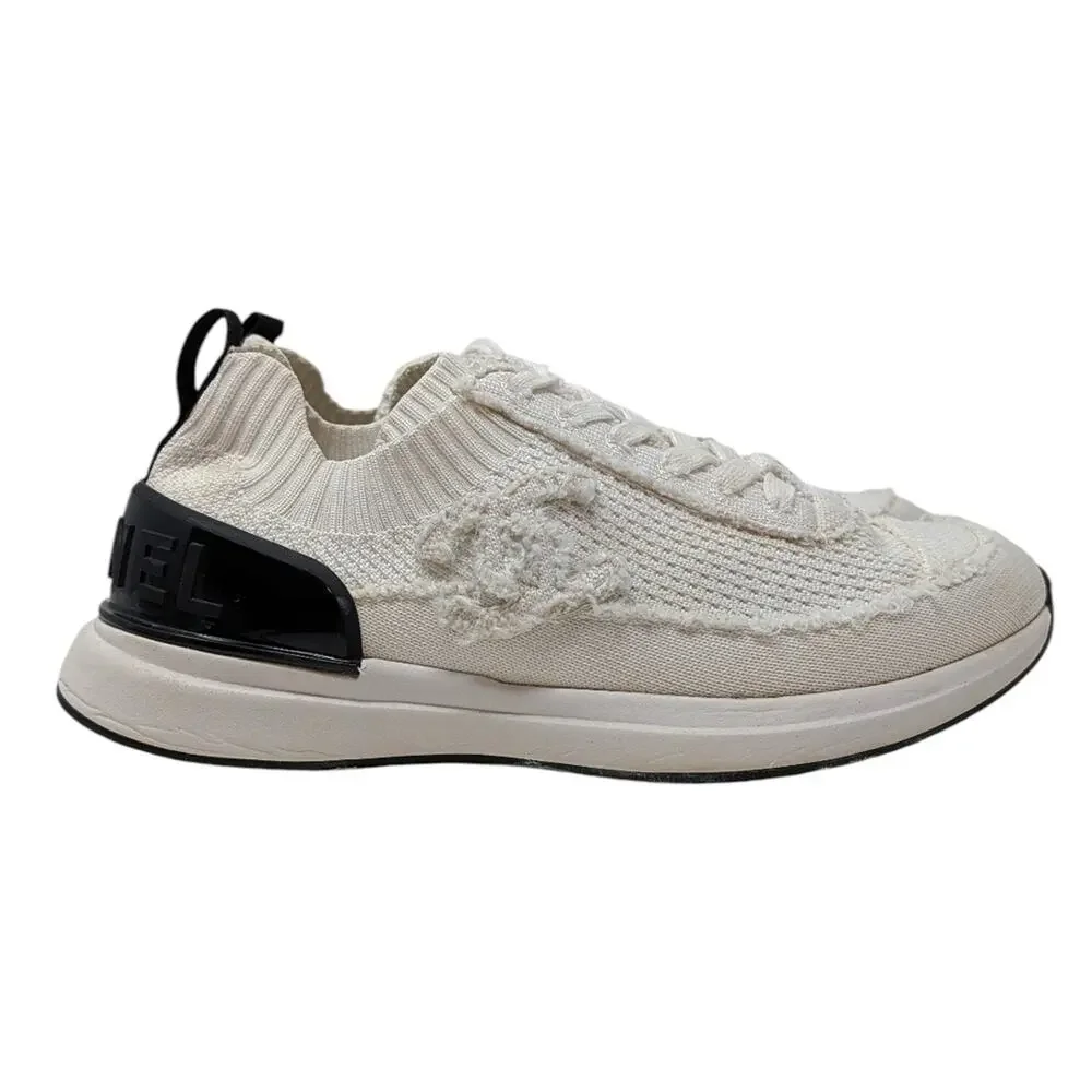 Chanel 2021 CC Logo Knit Sneakers Slip On White Black Athletic 39.5 | 9 | 8.5